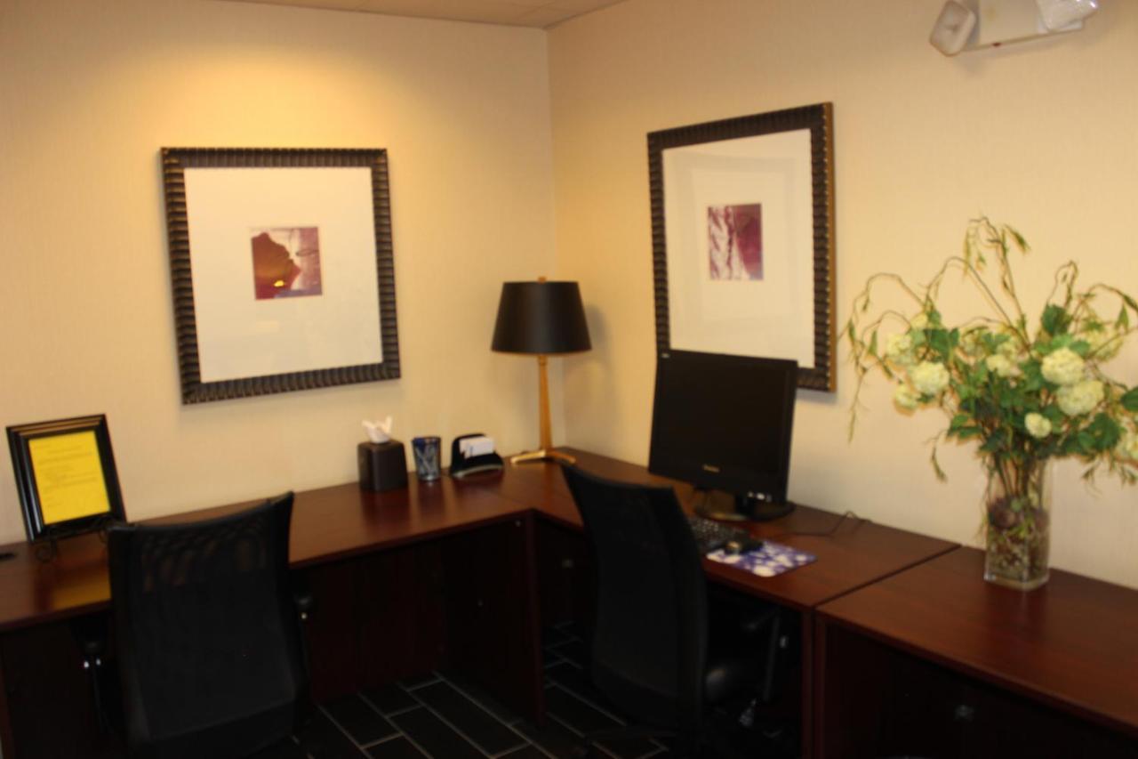 Holiday Inn Express Hotel & Suites - Atlanta/Emory University Area By Ihg Decatur Exteriör bild
